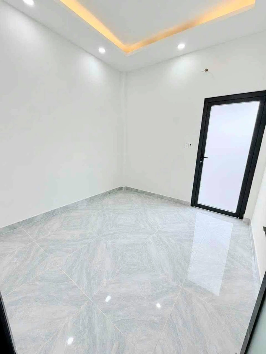 Bán nhà 2 tầng 3 phòng ngủ mặt tiền Phú Định, Tân Phú, 3,95 tỷ - Ảnh thu nhỏ 3