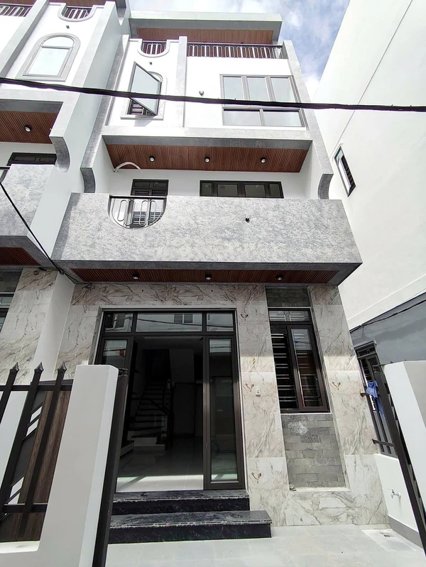 Bán nhà 4 tầng 50m² Ngô Gia Tự, Hải Phòng 3.68 tỷ