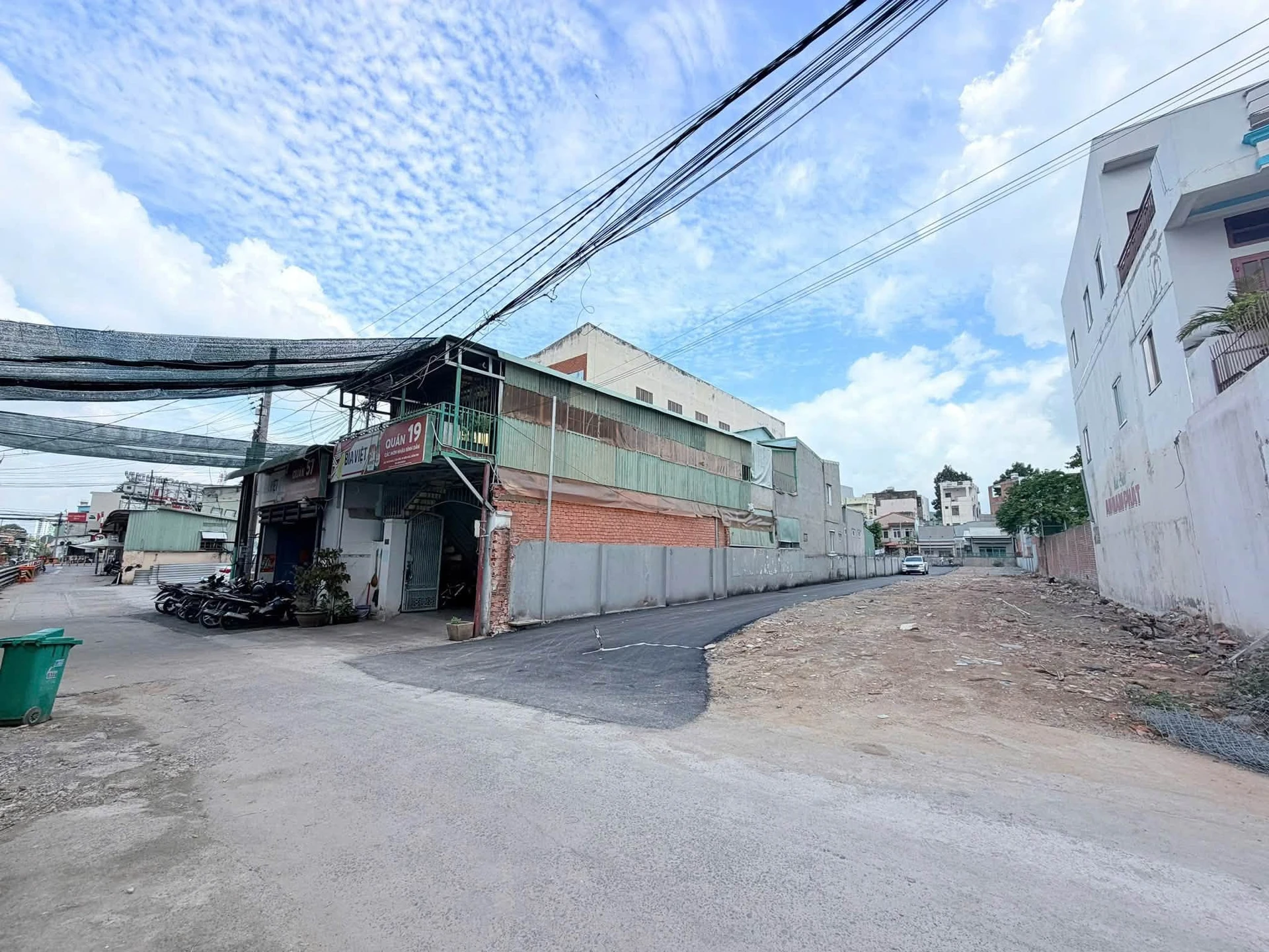 Bán 3 lô đất thổ cư khoảng 60m2 gần Phạm Văn Thuận, P. Tam Hiệp, Biên Hòa, giá 2,85 tỷ/lô - Ảnh 1