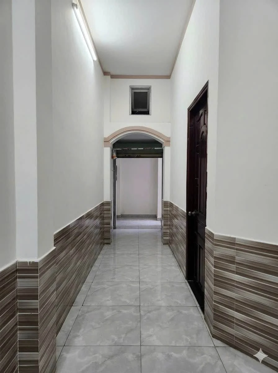 Bán nhà 3 tầng 136m² 4 phòng ngủ Dĩ An, Bình Dương - Ảnh thu nhỏ 5