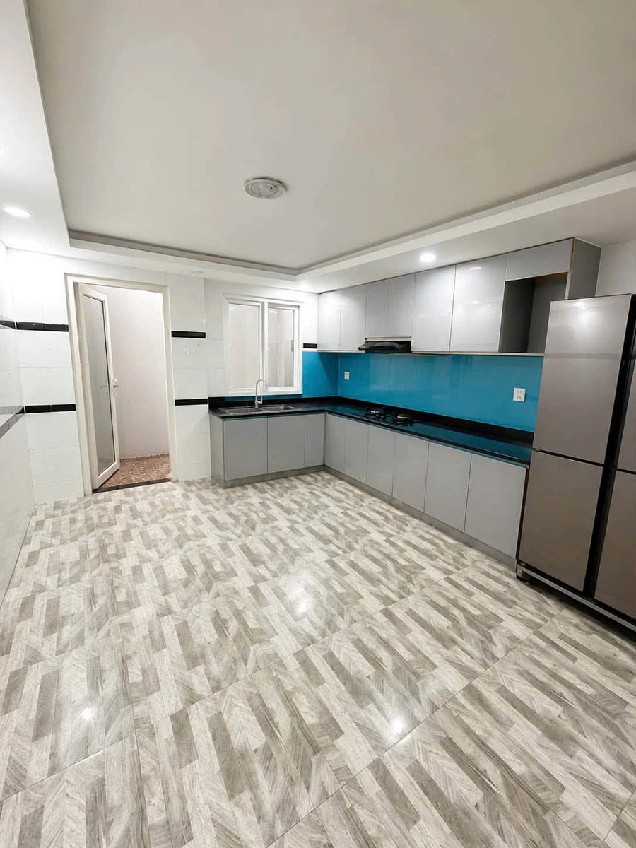 Bán nhà hẻm xe tải Lê Cơ, 62m², 4 tầng, 6PN, giá 7,5 tỷ, Bình Tân - Ảnh thu nhỏ 3