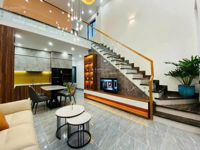 Bán nhà phố mặt tiền Phạm Thế Hiển, Vũng Tàu, 70m², 1 trệt 1 lầu, full nội thất, 7,2 tỷ