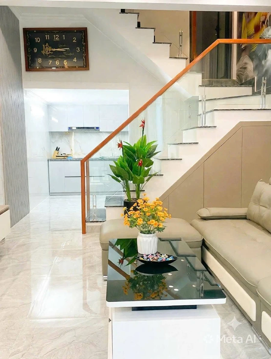 Bán nhà hẻm phố Trần Nguyên Hãn Q.1, 40m2 x 3 tầng, giá hơn 2 tỷ - Ảnh thu nhỏ 2