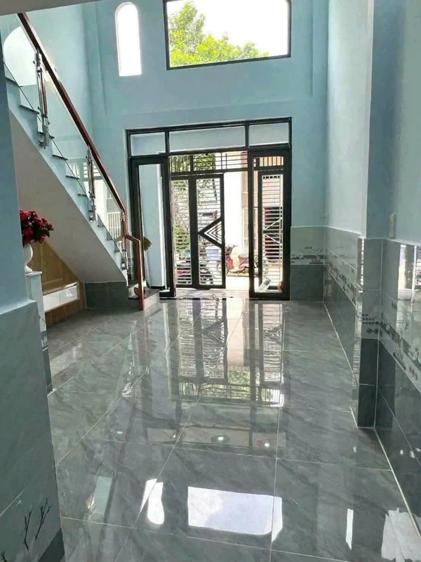 Bán đất 90m2 (6x15) KDC Sở Văn Hoá Thông Tin, đường Liên Phường, Phú Hữu, Quận 9, giá 6 tỷ 3200m