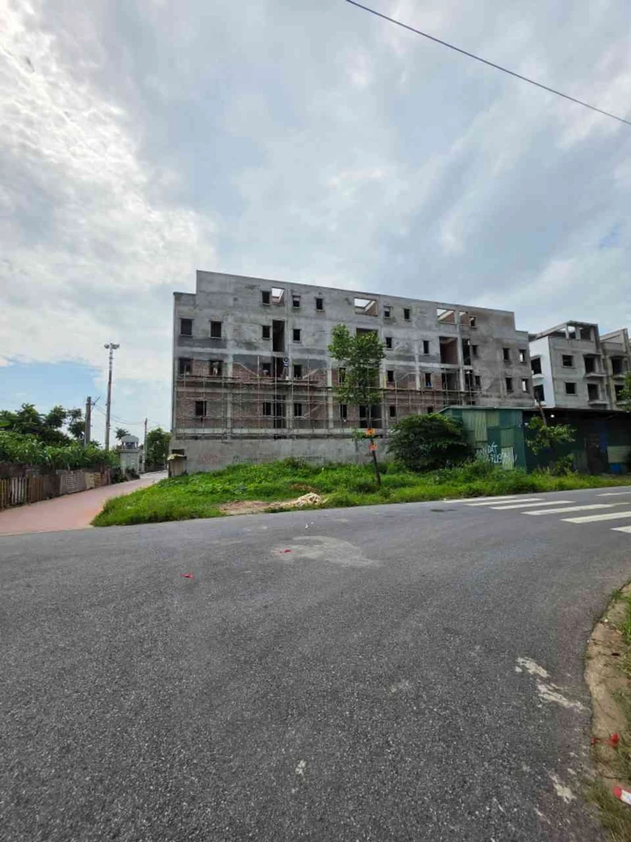 Bán lô góc 143m² 2 mặt tiền Trung Hòa Từ Sơn gần KCN - Ảnh thu nhỏ 2