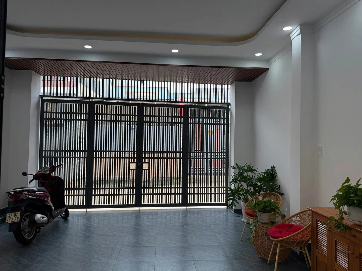 Bán nhà hẻm Trần Quý Cáp 5.46x13m, 3PN, 3 tỷ, Quận 12 - Ảnh thu nhỏ 4
