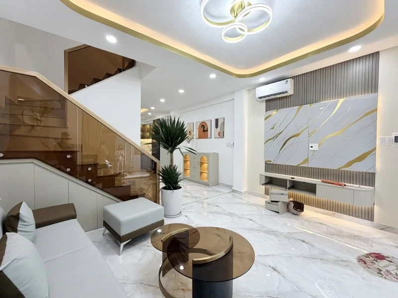 Bán nhà 3 tầng 47m² 3PN Bình Thạnh 6 tỷ - Ảnh thu nhỏ 2