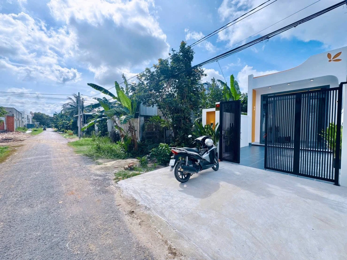 Bán nhà 2 phòng ngủ 92m² 879 triệu Bình Tân - Ảnh thu nhỏ 2
