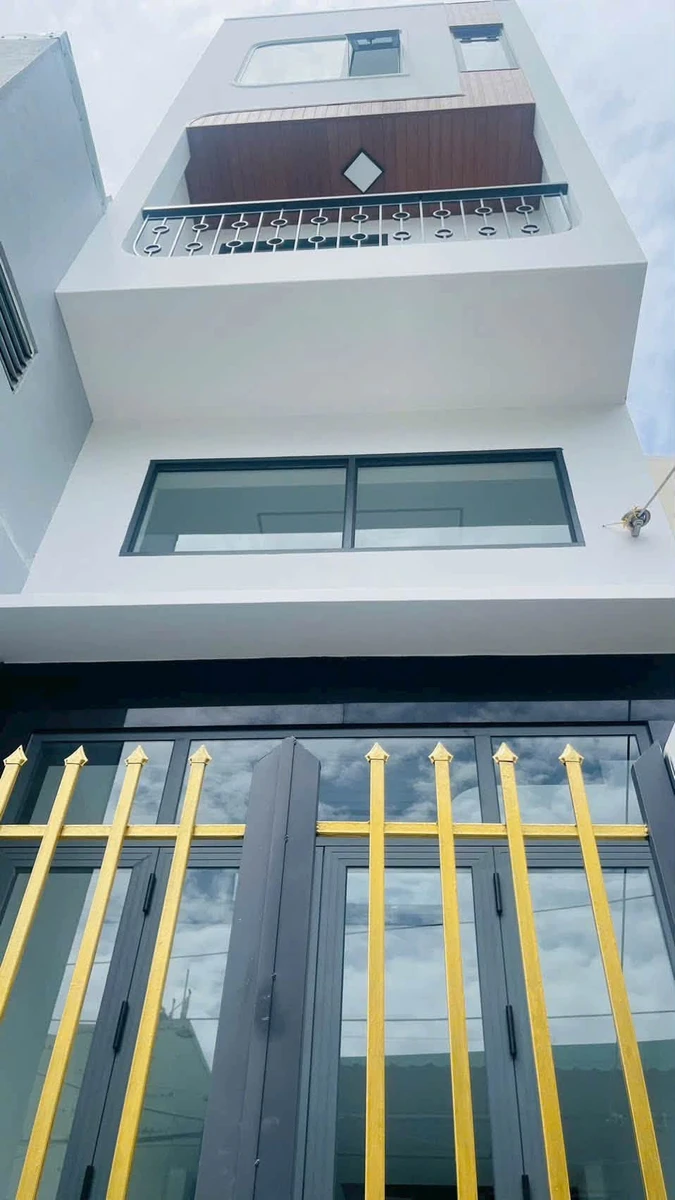 Bán nhà 3 phòng ngủ hẻm rộng 24.5m2 Quy Nhơn - Ảnh 1