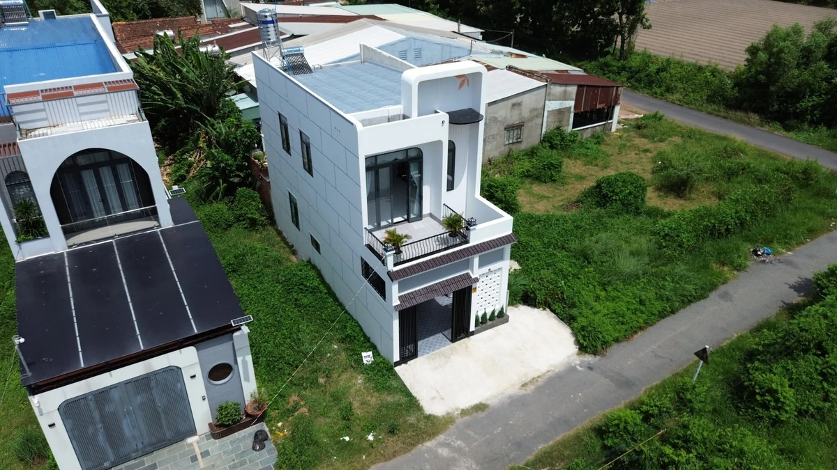Bán nhà lầu đúc 3 PN 73.8m² Long Thành, Tây Ninh - 1 tỷ 700 - Ảnh 1