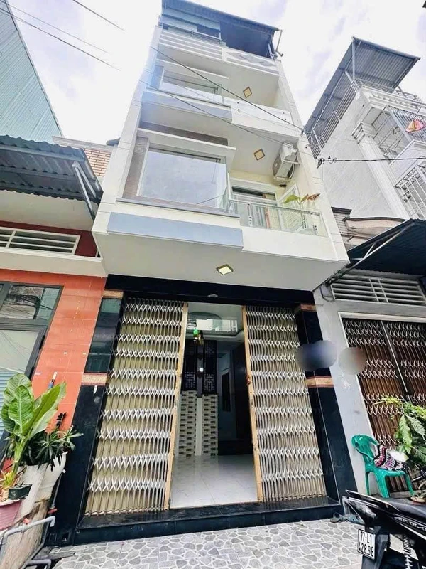 Bán nhà 3 mê hẻm rộng 5m đường Ngô Mây, gần 40m2, 3PN, trung tâm Quy Nhơn