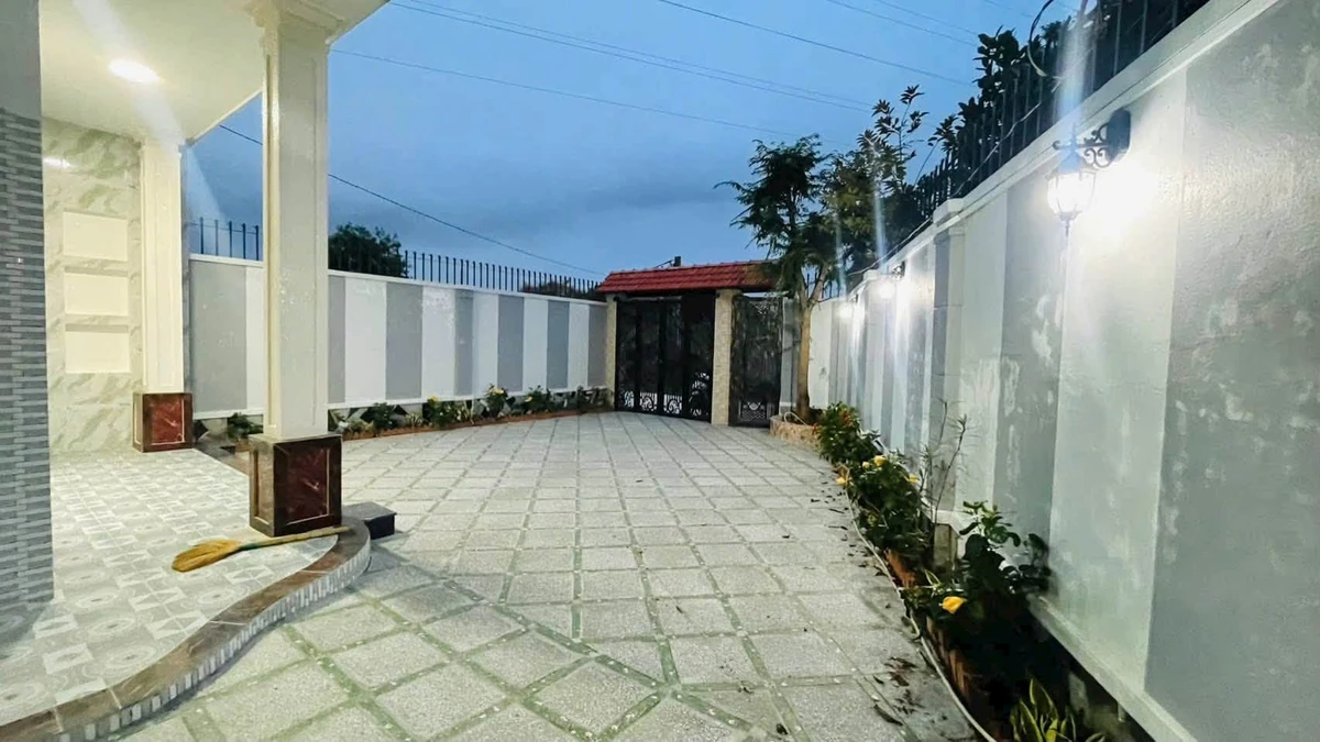 Cho thuê nhà liền kề 300m², 3 PN, Võ Nguyên Giáp, Vũng Tàu - Ảnh thu nhỏ 3