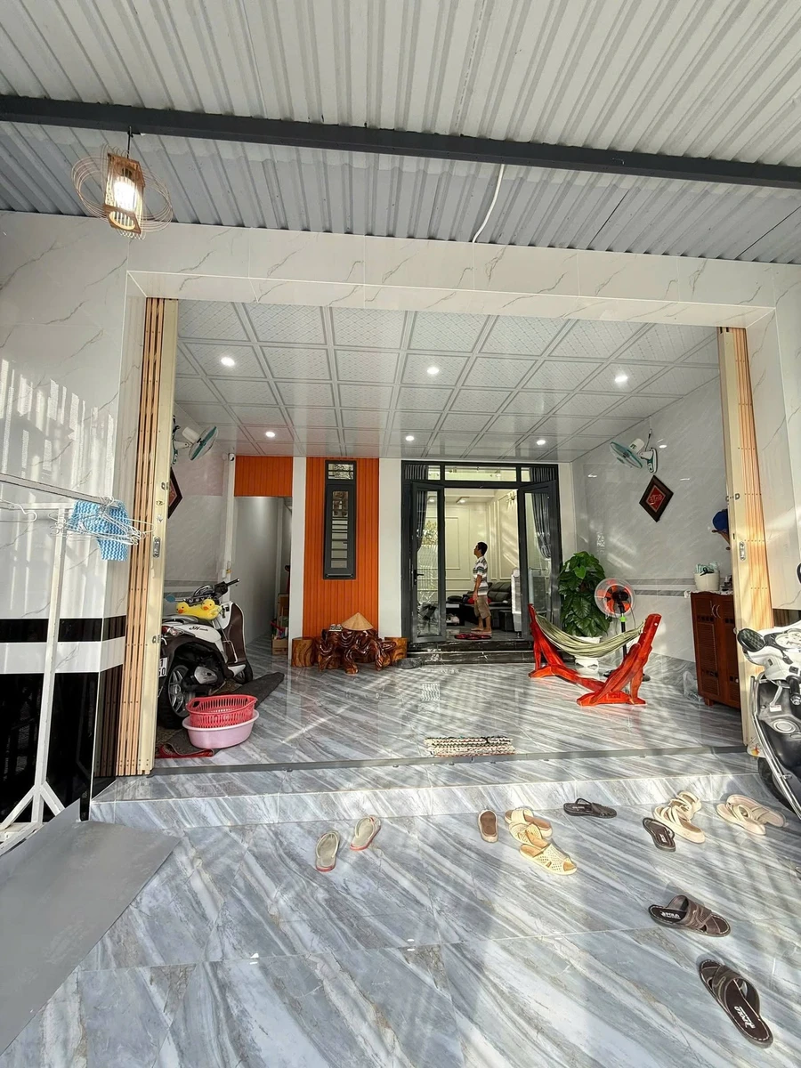 Bán nhà mặt tiền 95m² Nguyễn Cảnh Dị, Rạch Giá, giá 2 tỷ 650 triệu - Ảnh thu nhỏ 3
