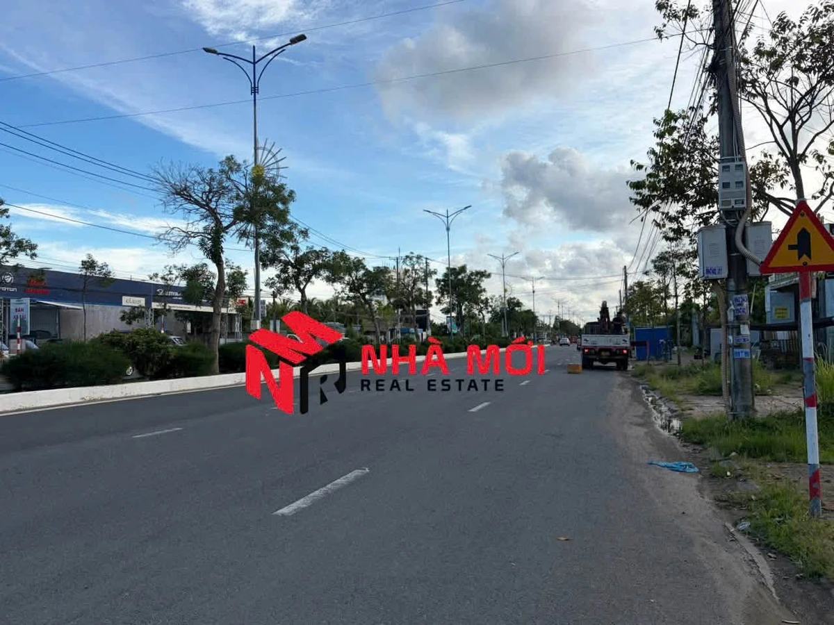 Bán nền mặt tiền Trần Hưng Đạo Cà Mau 1.432m² - Ảnh thu nhỏ 2