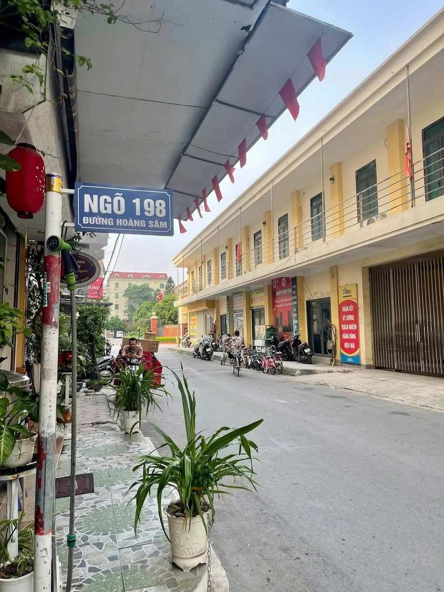 Bán nhà 36m2 10 tỷ Hoàng Sâm Cầu Giấy Hà Nội - Ảnh thu nhỏ 2