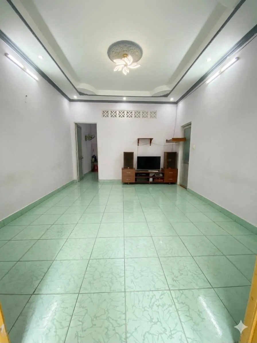 Bán nhà 2 tầng mới 52m2 hẻm xe hơi Thới An 19A, gần UBND Quận 12, giá 4,15 tỷ - Ảnh thu nhỏ 2