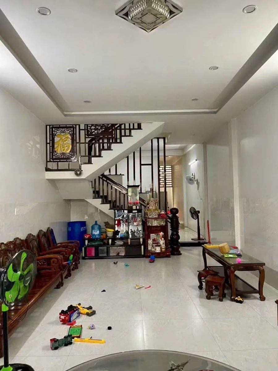 Bán nhà 2 mê 5x25m, 4 phòng, mặt tiền Nguyễn Trãi, Quận 5 - Ảnh thu nhỏ 2