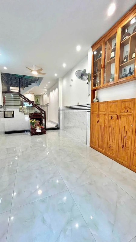 Bán nhà mặt tiền 52m2, 3 phòng, Quy Nhơn