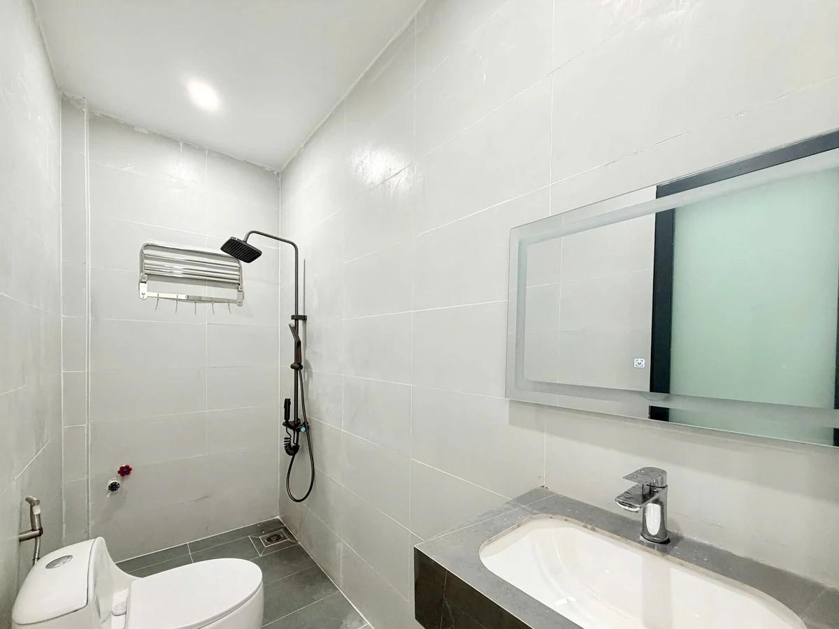 Bán nhà hẻm 64m² 3PN 3WC Rạch Giá 1 tỷ 980 triệu - Ảnh thu nhỏ 2