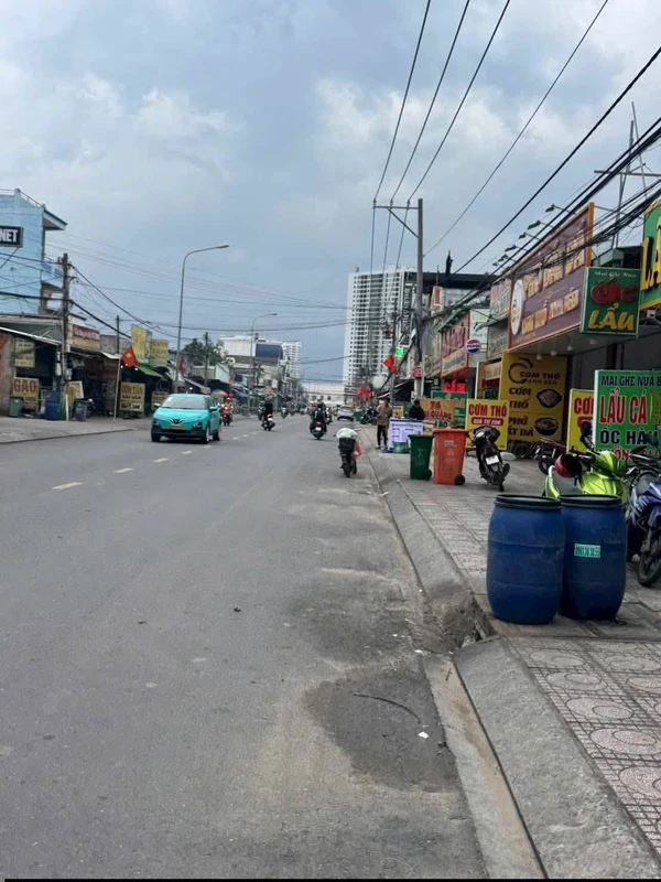 Bán 2 dãy nhà trọ mặt tiền 322,5m² tại Thuận Giao Bình Dương