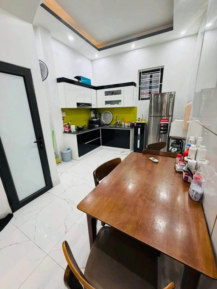 Bán nhà 3 tầng 38m2 nở hậu ngõ phố Lê Lợi, Lê Chân, Hải Phòng giá 2,99 tỷ - Ảnh thu nhỏ 2