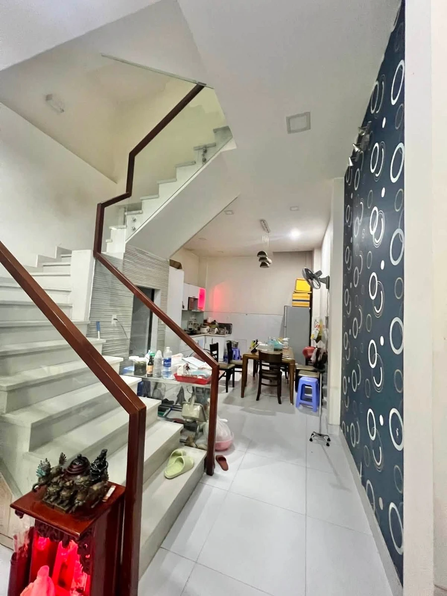 Bán nhà hẻm ba gác 4 tầng 56m2 đường Nguyễn Duy Dương, Quận 10, giá 8,3 tỷ - Ảnh thu nhỏ 3