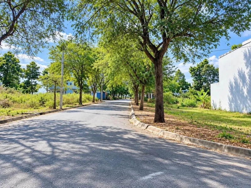 Bán lô đất thổ cư 100m² Long An, Tây Ninh 2,05 tỷ