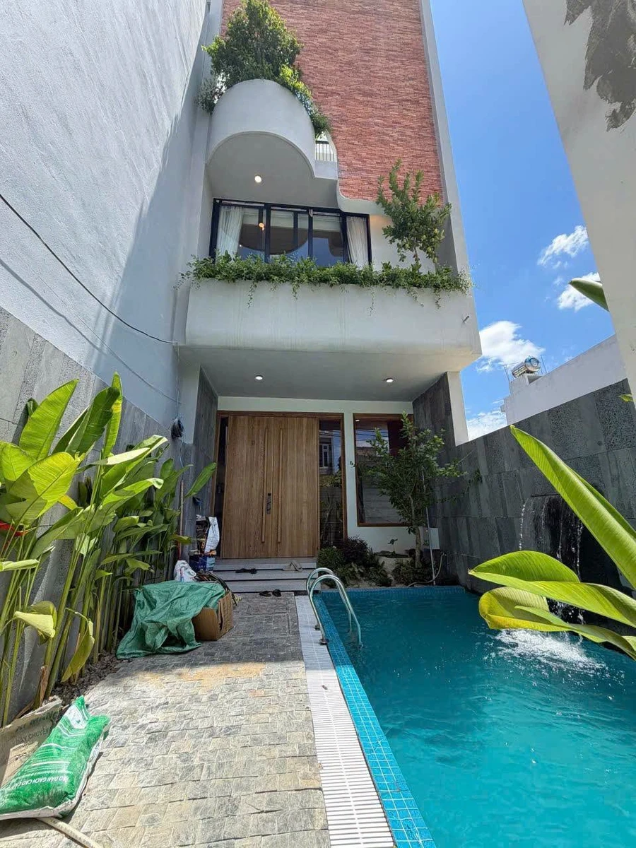 Bán nhà 3 tầng có bể bơi 89m² Đà Nẵng - Ảnh 1