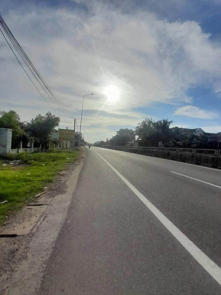 Bán đất MT Quốc Lộ 1A 1.588m² Phan Thiết 10 tỷ - Ảnh thu nhỏ 2