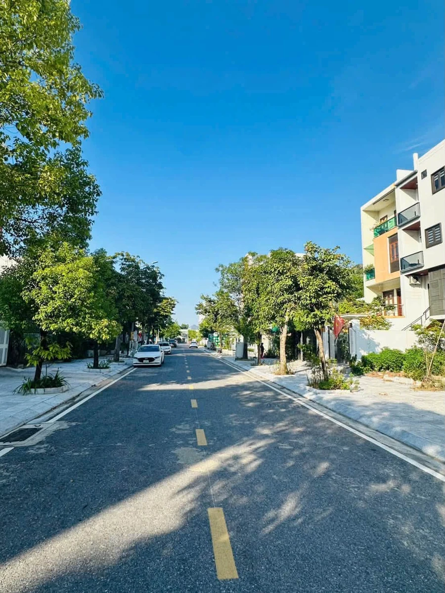 Bán nhà phố 5 tầng 120m², view biển Hòn Gai, Quảng Ninh - Ảnh thu nhỏ 3