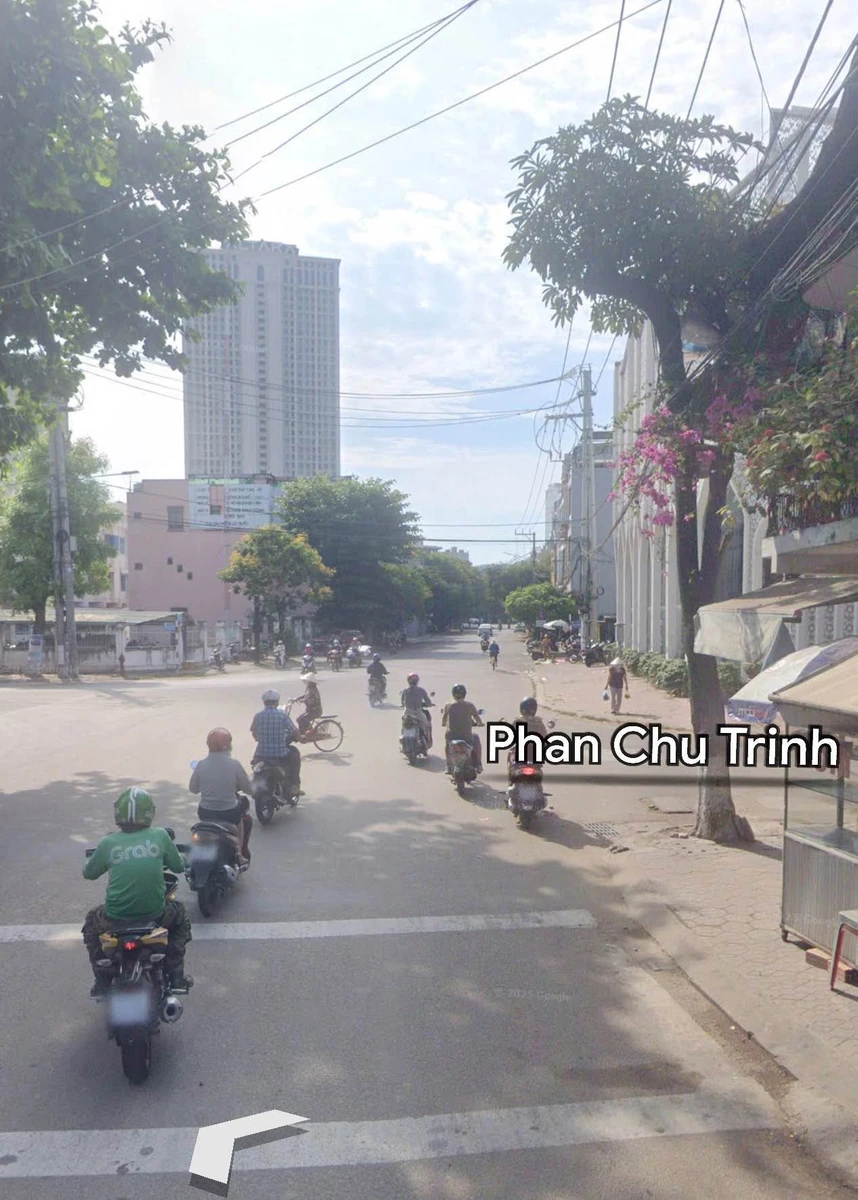 Bán nhà 2 tầng mặt tiền 61m² Phan Chu Trinh, Quy Nhơn - Ảnh 1