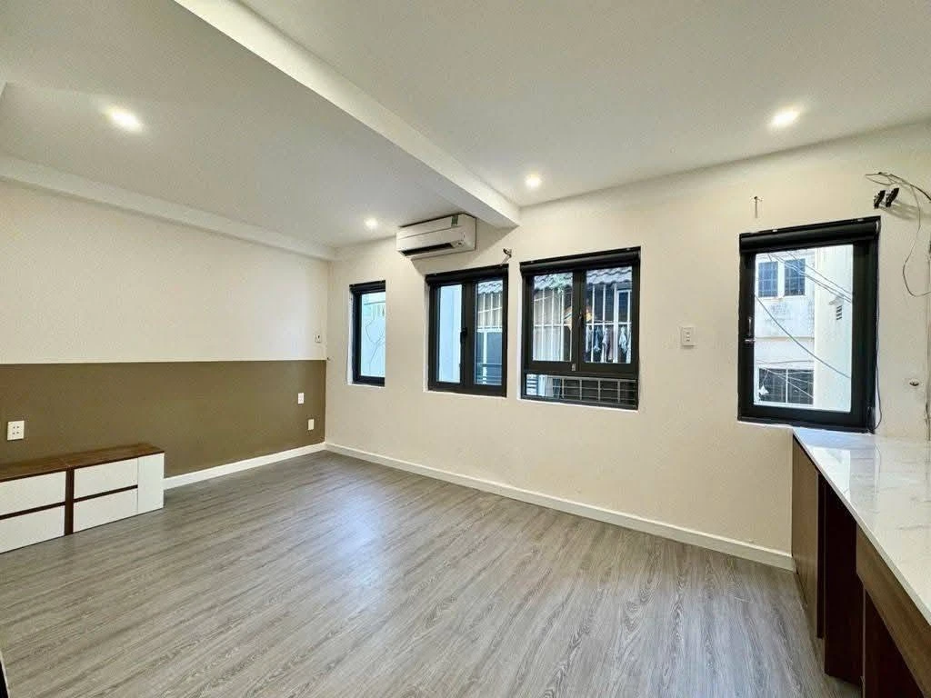 Bán nhà 4 tầng 4PN 35m2 Huỳnh Văn Bánh, Phú Nhuận 7,5 tỷ - Ảnh thu nhỏ 3