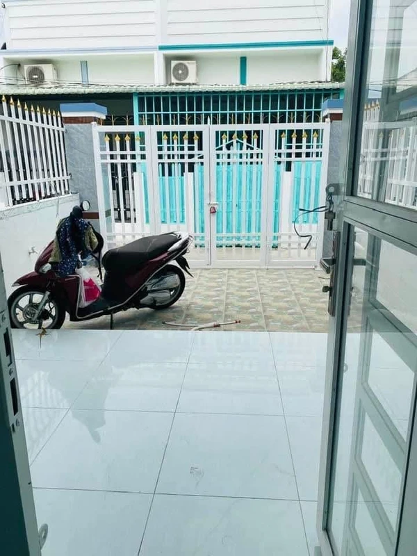 Bán nhà trệt đất 100m2 ấp Thạnh Ba, Mỹ Lộc, Cần Giuộc, Long An giá 2 tỷ