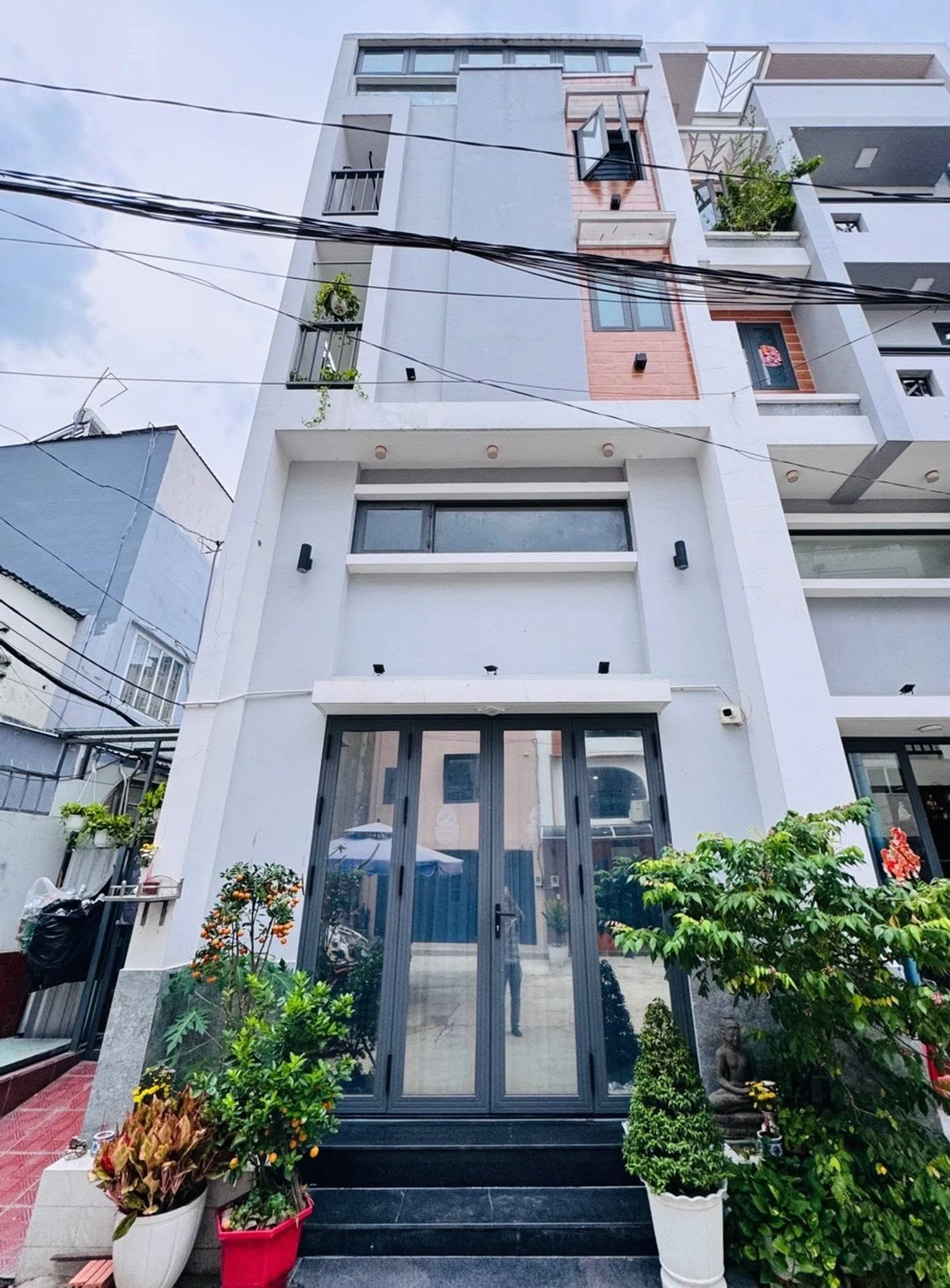 Bán nhà 5 tầng 60m2 hẻm xe hơi Lê Quang Định, Phường Hạnh Thông, Gò Vấp giá 8,79 tỷ - Ảnh 1