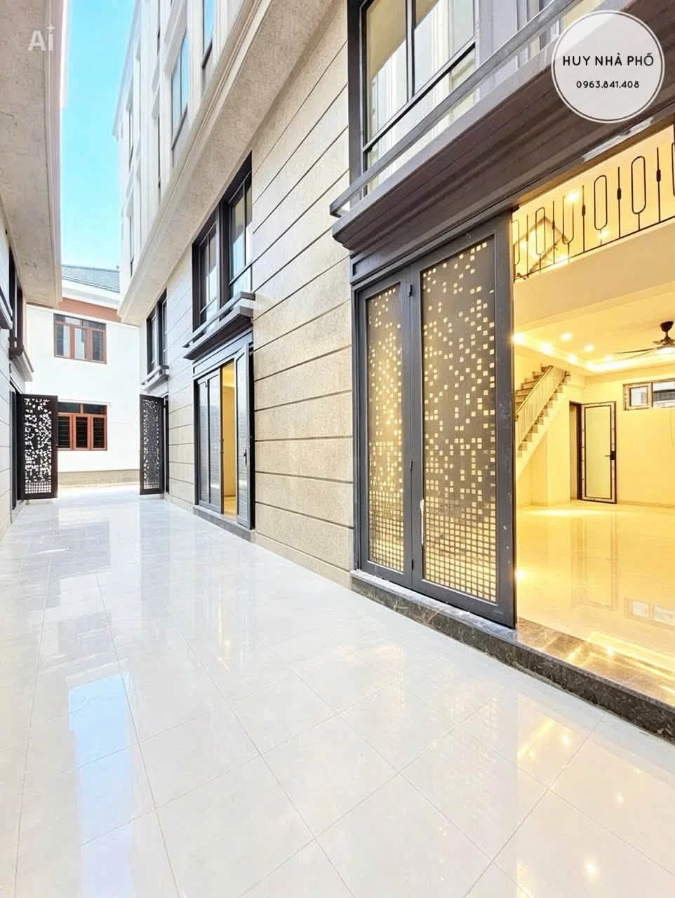 Bán nhà phố 3,5 tầng 40-45m2 Văn Cao - Ảnh 1