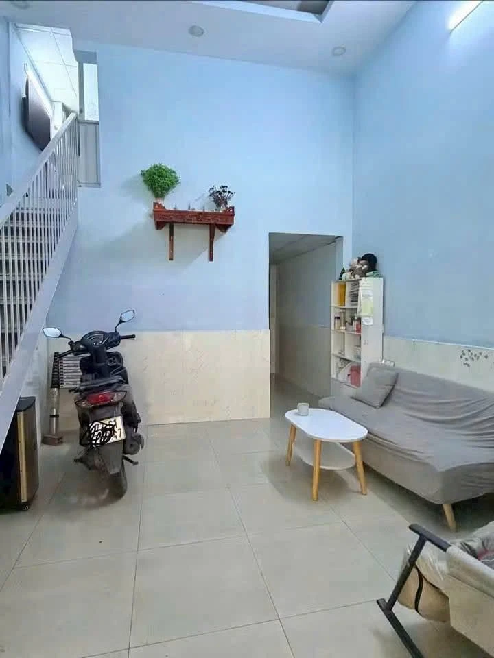 Bán nhà cấp 4 lửng 4x12m, 2 phòng ngủ, hẻm 4m gần chợ Liên khu 5-6, Bình Tân - Ảnh 1