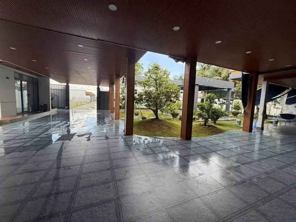 Bán nhà sân vườn 905m² 3 PN 5 WC Bến Tre 8 tỷ 500 triệu - Ảnh thu nhỏ 5