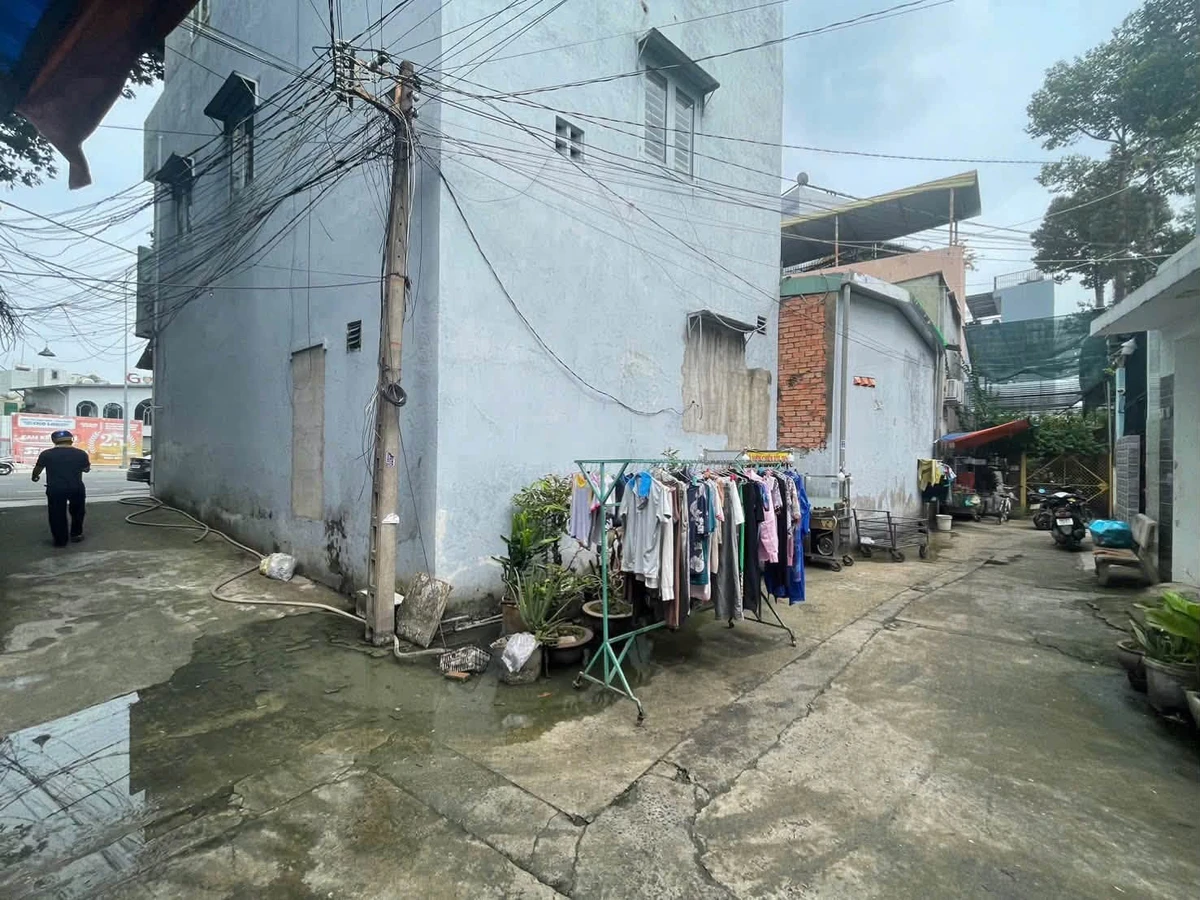 Nhà cấp 4 cũ 61m² Phường Trung Dũng giá 2 tỷ 650 triệu - Ảnh thu nhỏ 2