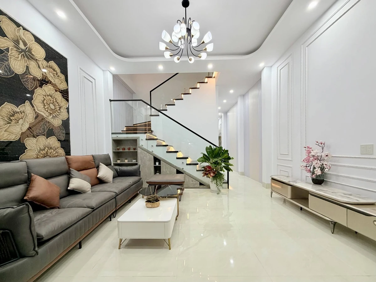 Bán nhà đường Tăng Bạt Hổ, Phường Rạch Giá, 4,8x20m, 3 phòng ngủ, giá 2,85 tỷ - Ảnh thu nhỏ 2