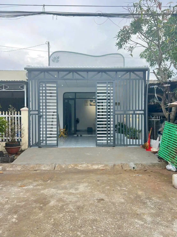 Bán nhà 80m² gần chợ Rạch Sỏi, Cà Mau, 1 tỷ