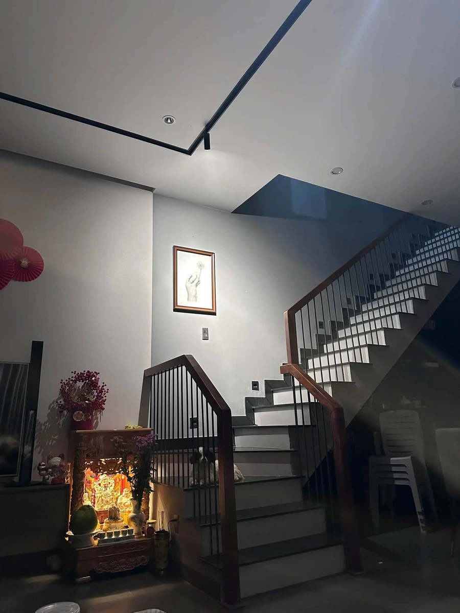Bán nhà Xã Eatu 200m², 3PN 2WC, full nội thất, 4 tỷ 350 triệu - Ảnh 1
