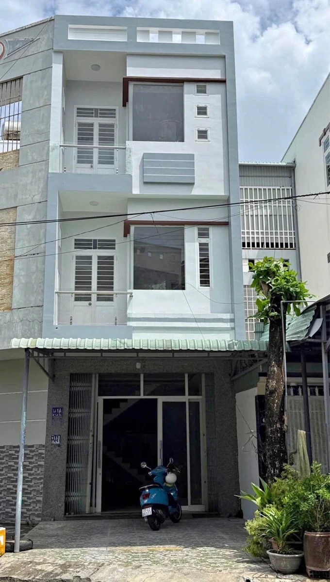 Bán nhà mặt tiền 48m2 Hoàng Văn Thái Quy Nhơn, Gia Lai 4 tỷ - Ảnh 1