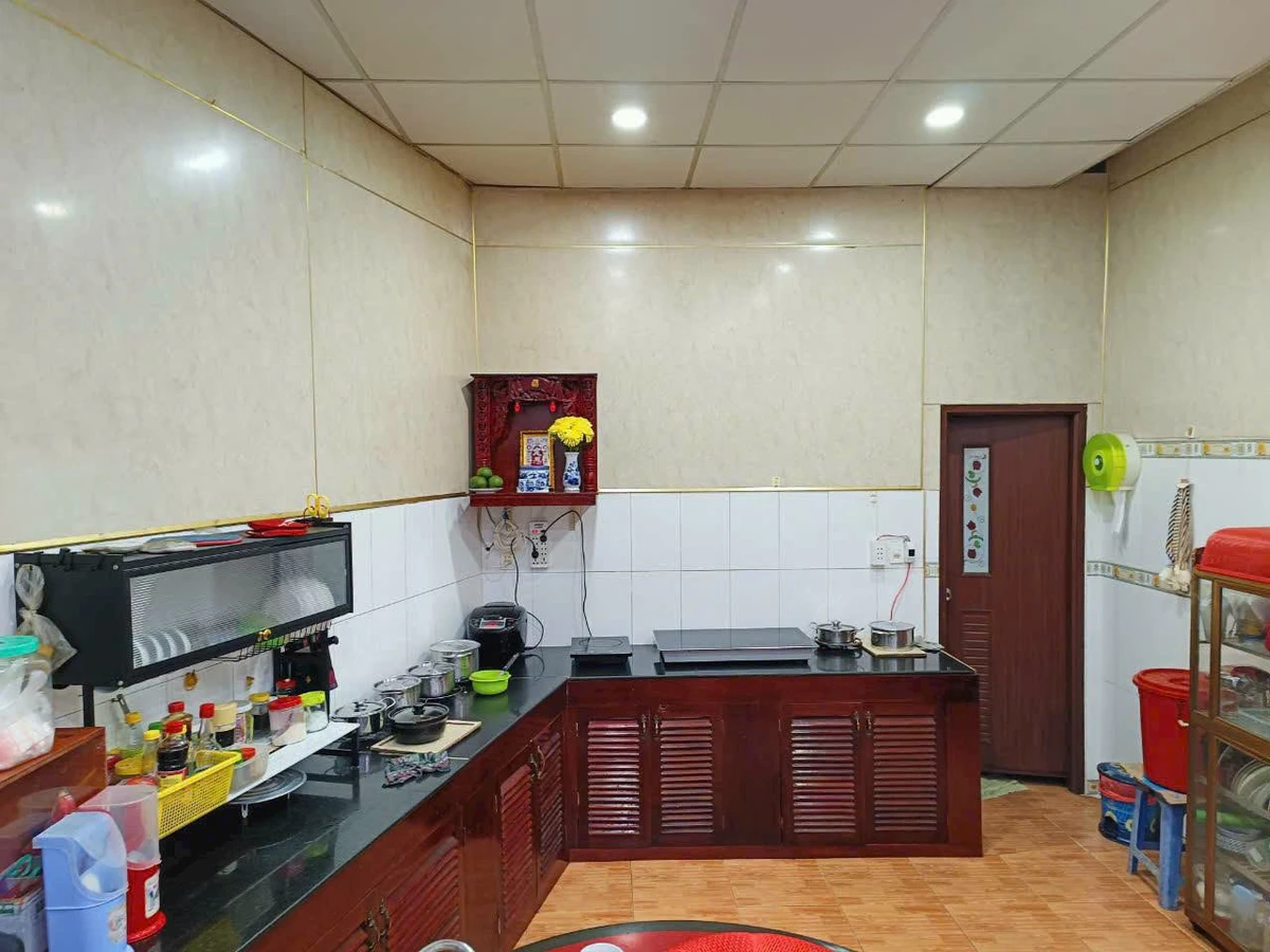 Nhà lầu 2 mặt tiền 9PN 250m² Biên Hòa 7 tỷ 990 triệu - Ảnh thu nhỏ 5