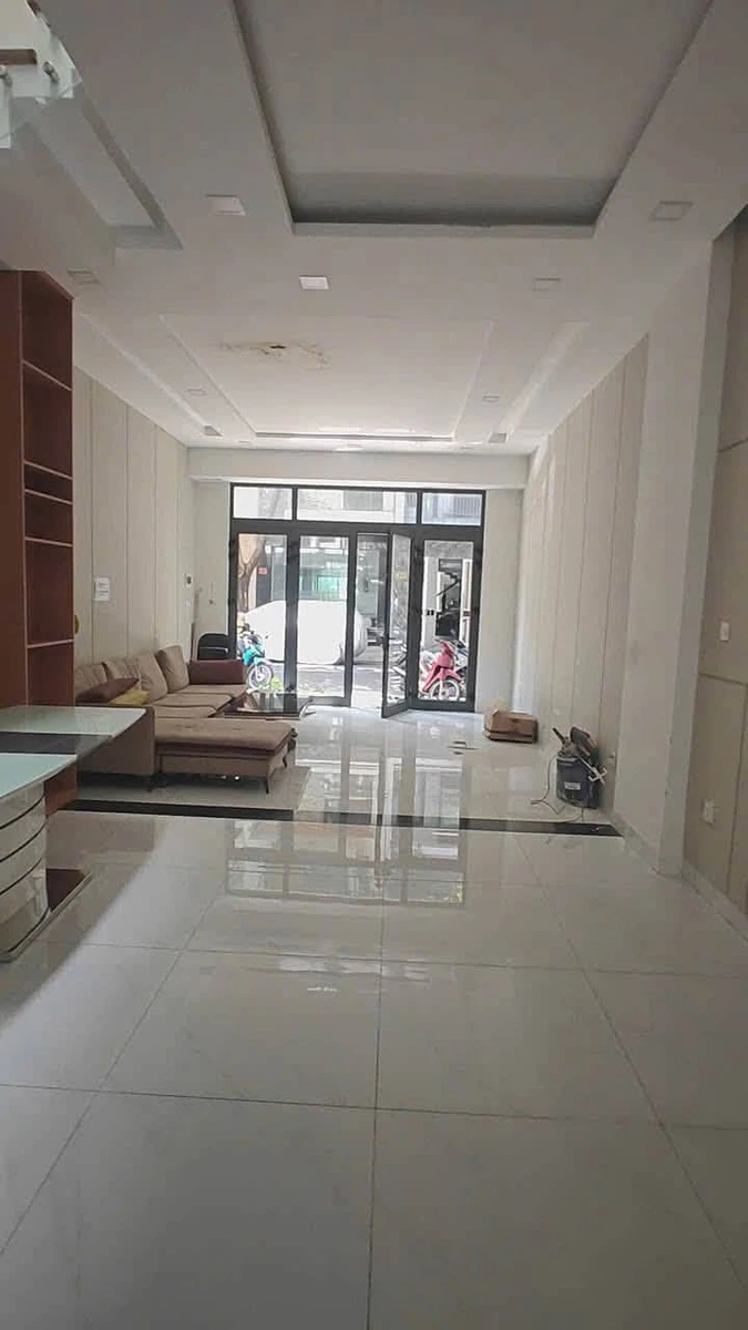 Nhà 3 tầng 90m² full nội thất VCN Phước Hải, Nha Trang 10.2 tỷ - Ảnh thu nhỏ 2