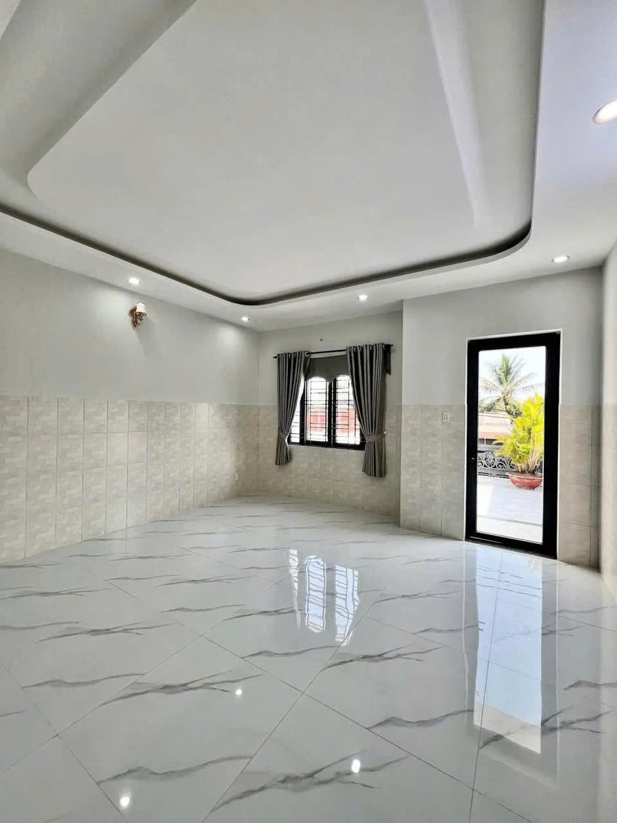 Bán nhà mặt tiền Đình Nghi Xuân, Bình Tân 90m2, 1 trệt 4 lầu, 5PN, giá 10 tỷ - Ảnh thu nhỏ 4
