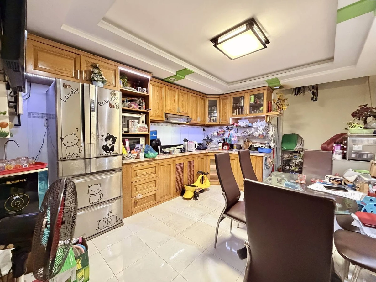 Bán nhà 5 tầng 68m2 Bình Thạnh, gần Vincom hơn 8 tỷ - Ảnh thu nhỏ 4