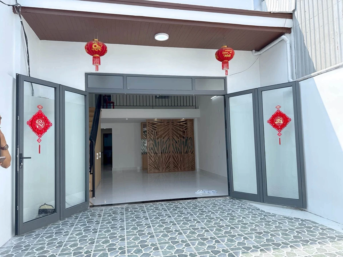 Bán nhà mê lửng 92.5m² 3PN tại Đức, Quận 9 - Ảnh 1