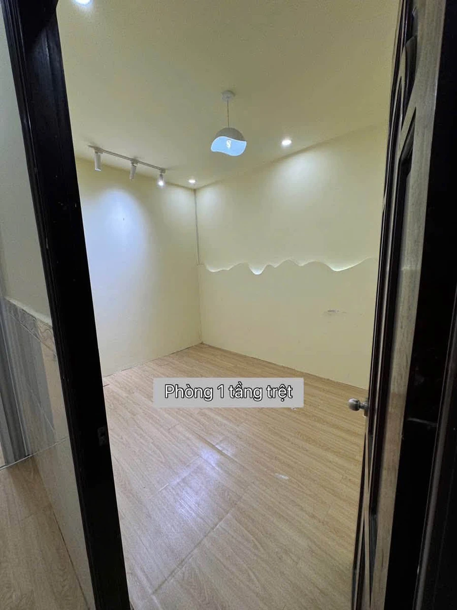 Bán nhà 3 phòng ngủ 80m² gần Nguyễn Trung Trực - Ảnh thu nhỏ 3