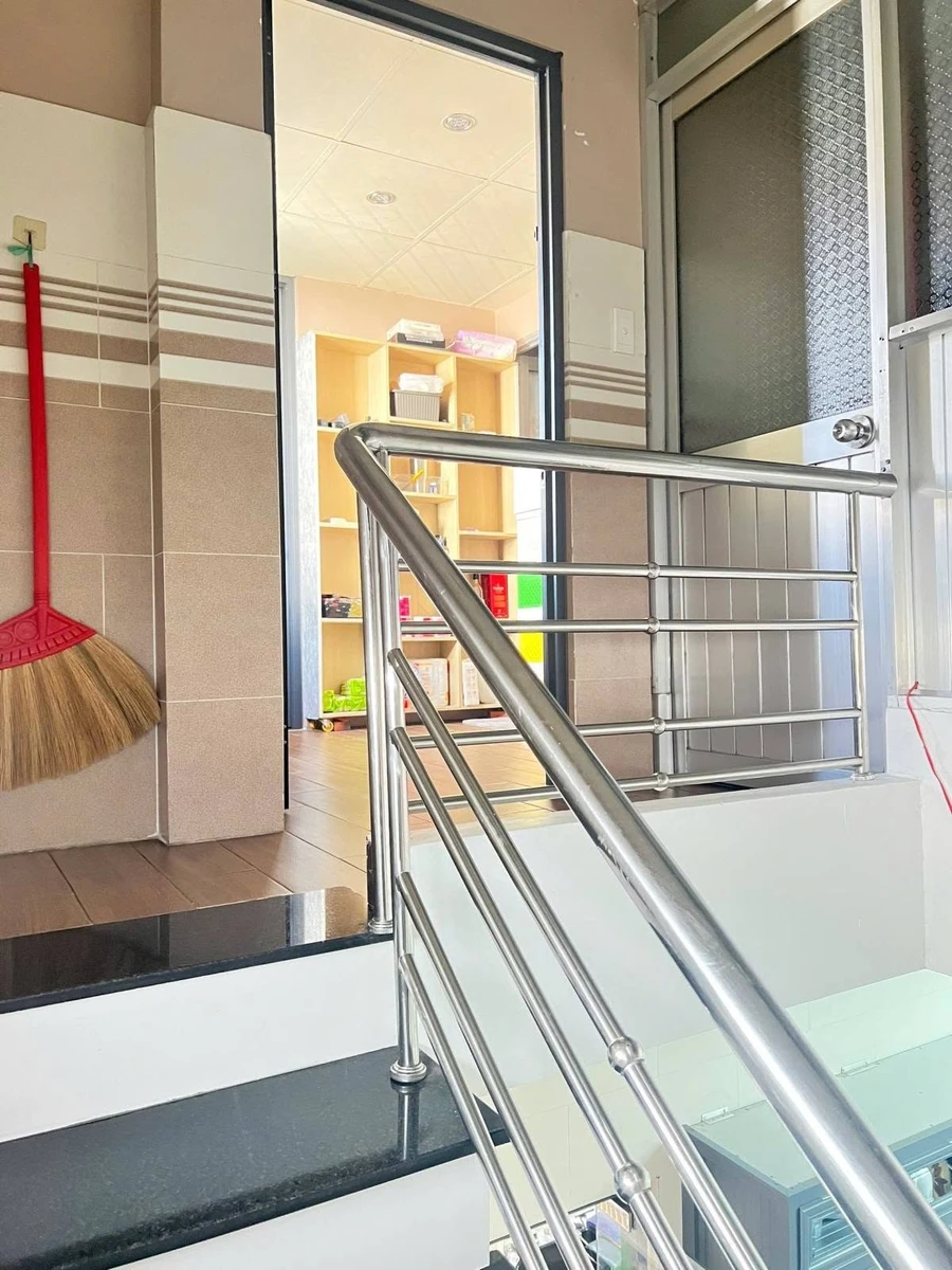 Bán nhà mặt tiền 64m² 2 tầng Linh Xuân giá 4,7 tỷ - Ảnh thu nhỏ 3
