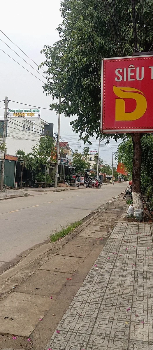 Bán nhà cấp 4 kinh doanh 5x25m Trần Công Hiến 2,8 tỷ - Ảnh thu nhỏ 2